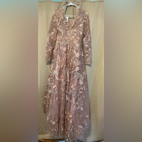 Mac Duggal 20214 NWT Pink Embellished Long Sleeve V Neck A Line Gown - Picture 5 of 6